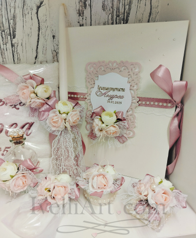 Луксозен комплект за кръщене в пепел от рози ФЛОРАЛНА НЕЖНОСТ