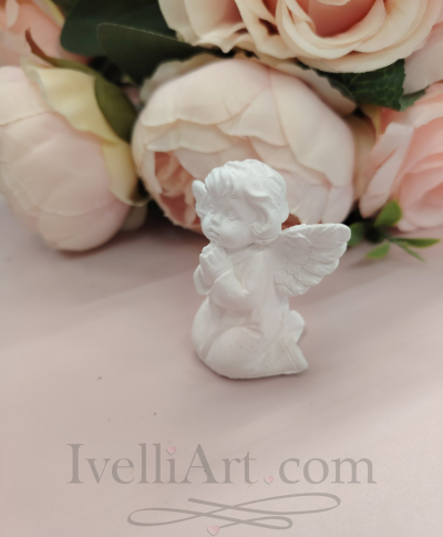 Молещо се ангелче подаръче за гости 